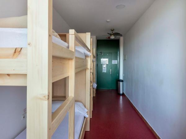 Inout : photo 3 de la chambre lit dans dortoir mixte de 4 lits