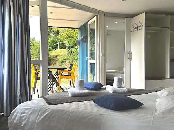 Les Chalets du Périgord : photo 7 de la chambre chambre quadruple premium