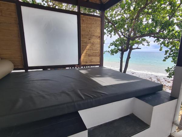 Moonlight Bay Resort : photo 6 de la chambre villa - côté plage