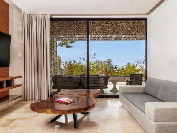Solaz, a Luxury Collection Resort, Los Cabos : photo 7 de la chambre one-bedroom king suite with ocean view and plunge pool