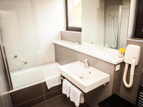 Expo Hotel : photo 4 de la chambre chambre lit king-size deluxe