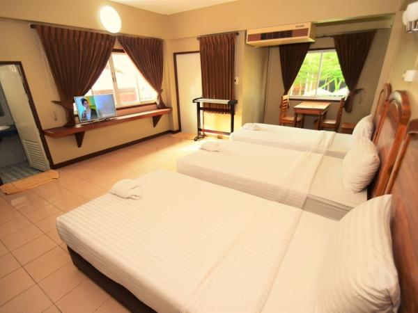 Best LD Hotel โรงแรมเบส แอลดี : photo 2 de la chambre chambre triple