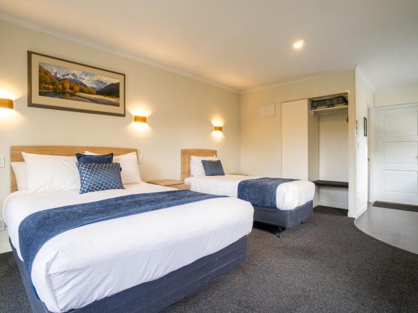 Wanaka Top 10 Holiday Park : photo 3 de la chambre studio en motel avec cuisine