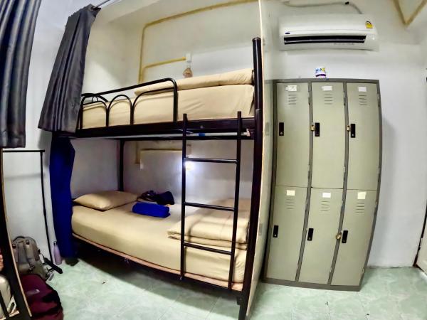 Sweed Dee Hostel : photo 2 de la chambre lit dans dortoir mixte de 10 lits