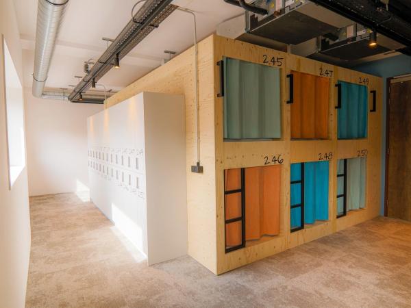 PJs Hostel : photo 1 de la chambre single cocoon in female dormitory room  