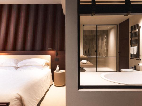 Capitolo Riviera : photo 1 de la chambre suite de luxe avec balcon et vue sur la mer