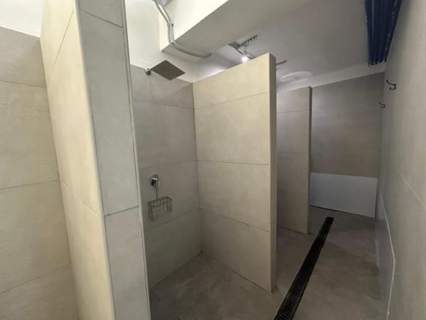 CconfortHotels Host Bari Centrale SELF CHECK IN : photo 2 de la chambre lit superposé dans dortoir mixte