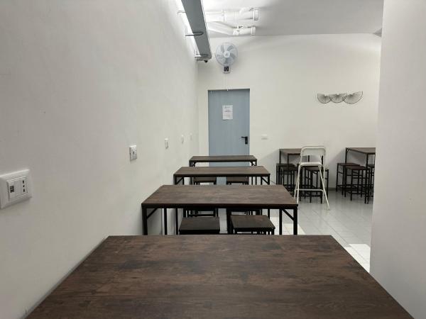 CconfortHotels Host Bari Centrale SELF CHECK IN : photo 10 de la chambre lit superposé dans dortoir mixte