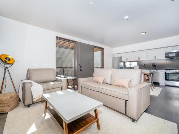 City24 Condo Hotel Little Italy Mission Hills : photo 4 de la chambre appartement 1 chambre de luxe - vue sur jardin