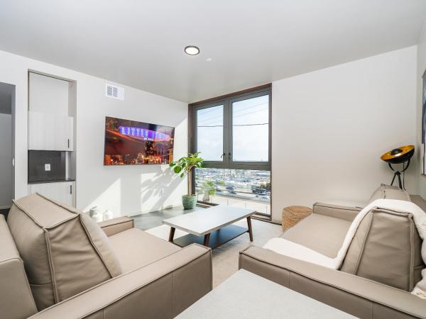 City24 Condo Hotel Little Italy Mission Hills : photo 1 de la chambre appartement supérieur 2 chambres