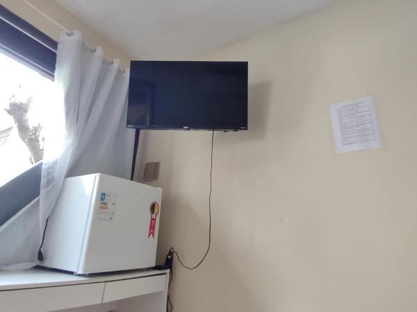 Get Up Hostel : photo 2 de la chambre chambre double simple avec salle de bains privative