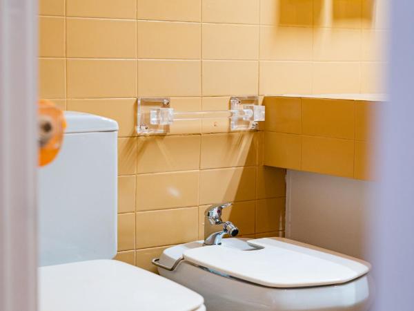 Seaside Elegance and Tranquility: Your Luxurious Porto Getaway : photo 5 de la chambre chambre lit queen-size deluxe