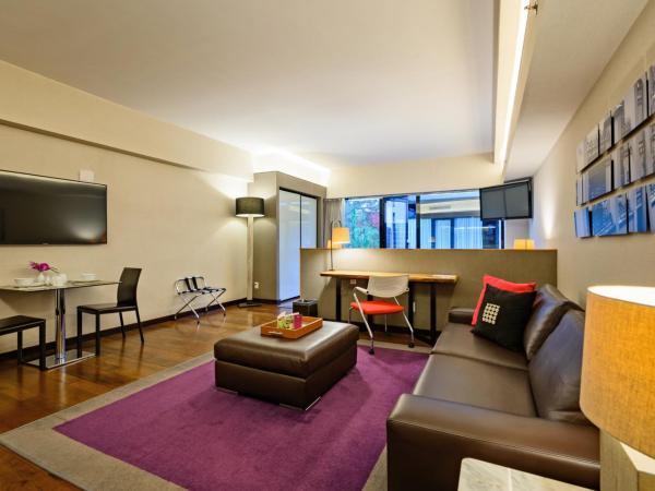 Las Suites Campos Eliseos : photo 8 de la chambre suite premium