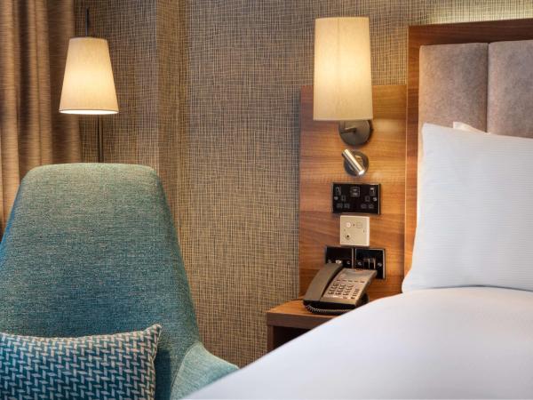 DoubleTree by Hilton London Chelsea : photo 9 de la chambre chambre double - accessible aux personnes à mobilité réduite