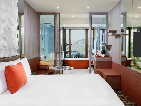 Crowne Plaza Changi Airport, an IHG Hotel : photo 1 de la chambre hébergement 1 lit king-size standard - aile jewel