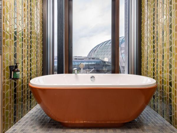 Crowne Plaza Changi Airport, an IHG Hotel : photo 4 de la chambre hébergement 1 lit king-size standard - aile jewel