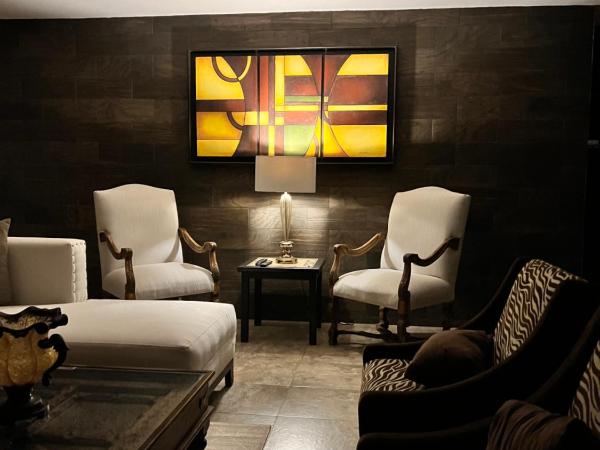 The Black Tree Hotel : photo 1 de la chambre suite 2 chambres
