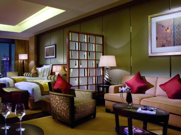 The Ritz-Carlton, Shenzhen, Nearby Futian CBD, Convention & Exhibition Center, Futian Railway Station, Outdoor swimming pool, CNY300 SPA voucher : photo 6 de la chambre suite double standard