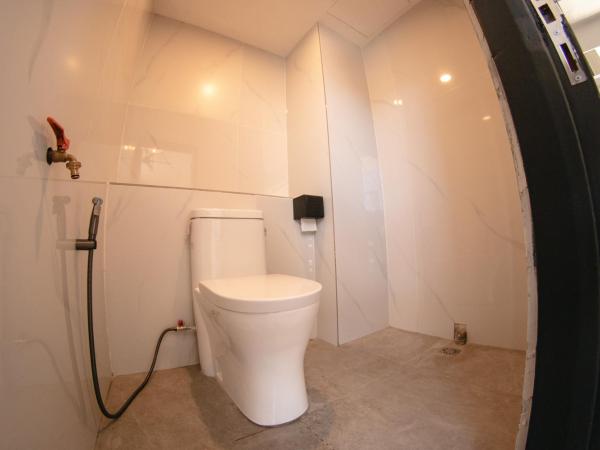 Concrete Jungle Cabin : photo 10 de la chambre chambre familiale