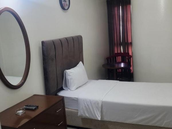 Qurum Beach Hotel : photo 4 de la chambre chambre simple