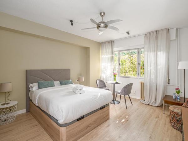 Madrid Río Rooms : photo 8 de la chambre grande chambre double 