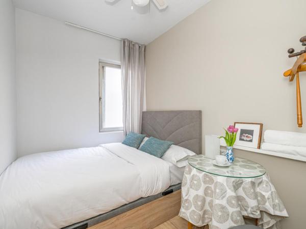 Madrid Río Rooms : photo 7 de la chambre chambre double