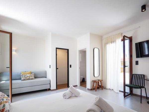 Aristea Hotel : photo 2 de la chambre studio Élégant avec balcon