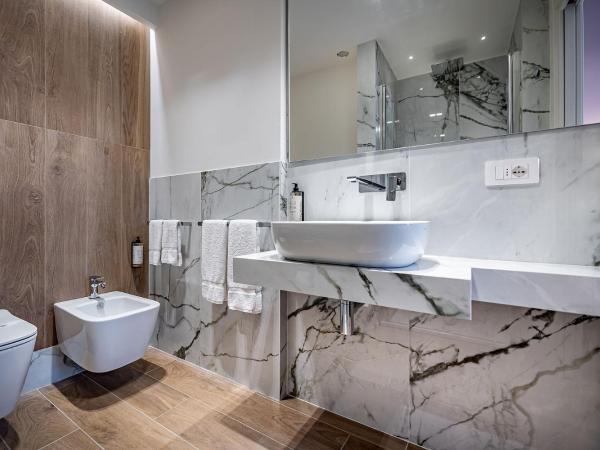 Hotel Ungherese Small Luxury Hotel : photo 8 de la chambre petite chambre double - bâtiment séparé