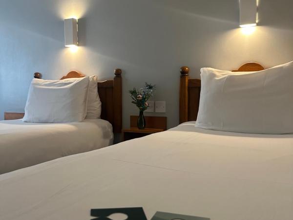 go2 Glasgow Cumbernauld Hotel : photo 4 de la chambre chambre lits jumeaux