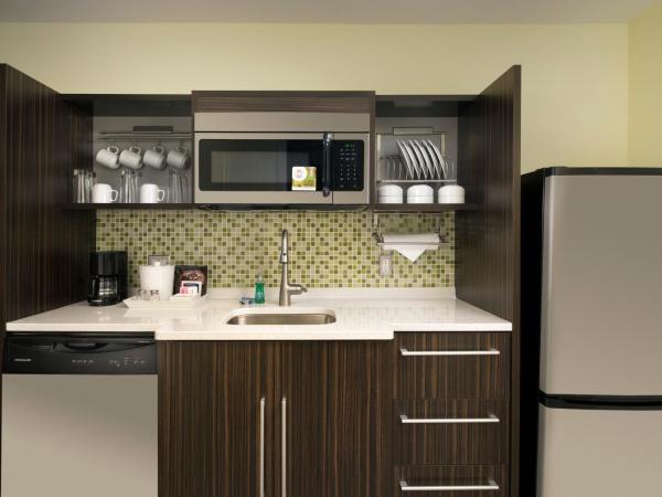 Home2 Suites by Hilton Denver International Airport : photo 2 de la chambre suite studio lit king-size - non-fumeurs