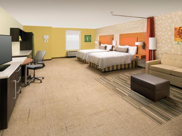 Home2 Suites by Hilton Denver International Airport : photo 2 de la chambre studio avec 2 lits queen-size - non-fumeurs