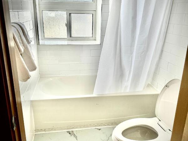 Royal Oak Inn : photo 4 de la chambre chambre lit queen-size