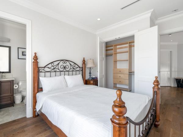 Elegant Vancouver Room with Private Bathroom : photo 2 de la chambre chambre double