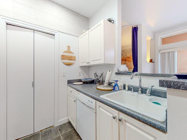 Playing Blues At Belltown Court : photo 8 de la chambre studio