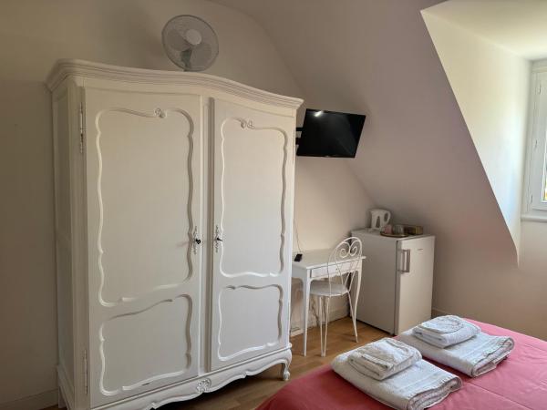 Aux portes de Pornichet, Chambres d'hôtes Ty'Sacha : photo 1 de la chambre chambre double avec salle de bains privative