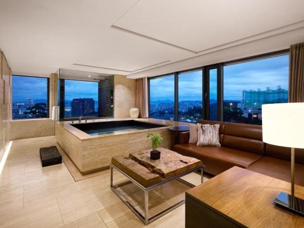 Banyan Tree Club & Spa Seoul : photo 1 de la chambre premier pool suite