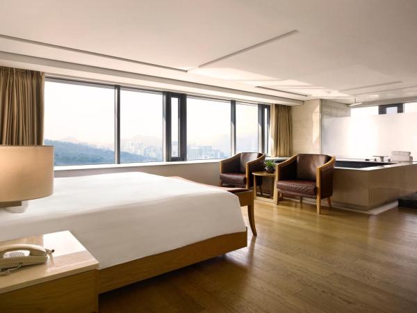 Banyan Tree Club & Spa Seoul : photo 4 de la chambre deluxe pool namsan view