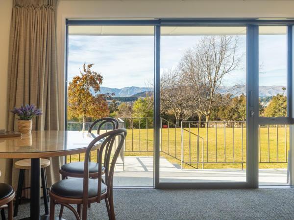 Wanaka Top 10 Holiday Park : photo 2 de la chambre motel 2 chambres