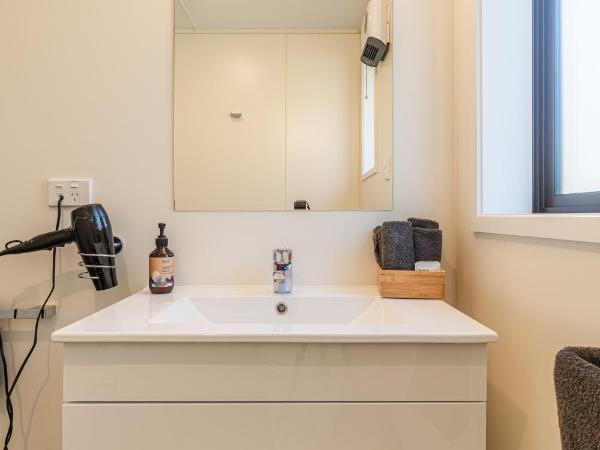 Wanaka Top 10 Holiday Park : photo 8 de la chambre motel 2 chambres
