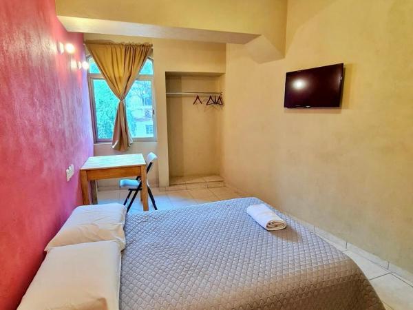 Hotel Arcadia Cuernavaca : photo 2 de la chambre chambre double standard