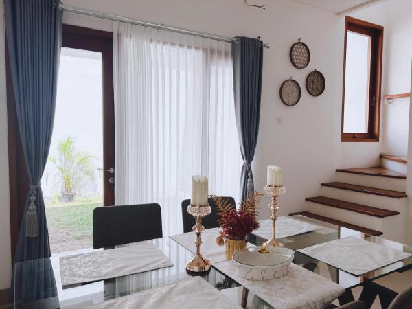 Yogyakarta BnB Sleman : photo 3 de la chambre chambre simple avec toilettes et douche communes