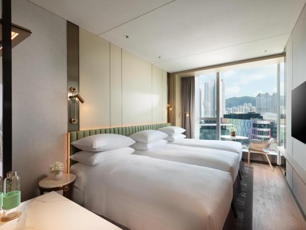 Dorsett Kai Tak : photo 1 de la chambre  premier triple room