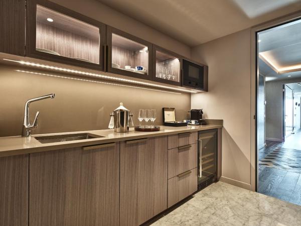 Hyatt Regency Amsterdam : photo 6 de la chambre suite
