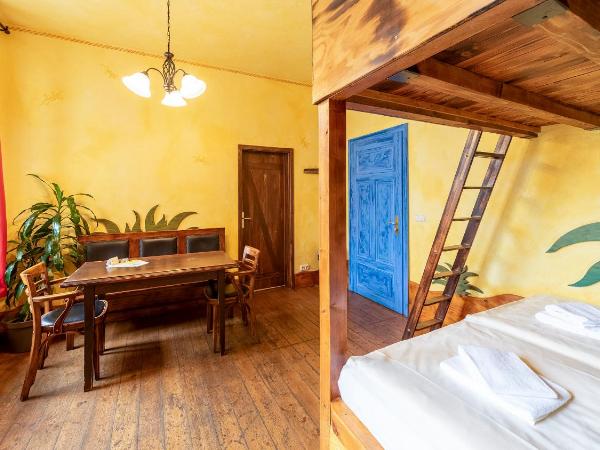 Gästehaus Mezcalero : photo 2 de la chambre chambre quadruple avec salle de bains privative