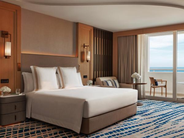Jumeirah Beach Hotel Dubai : photo 4 de la chambre hébergement club avec balcon - côté océan 