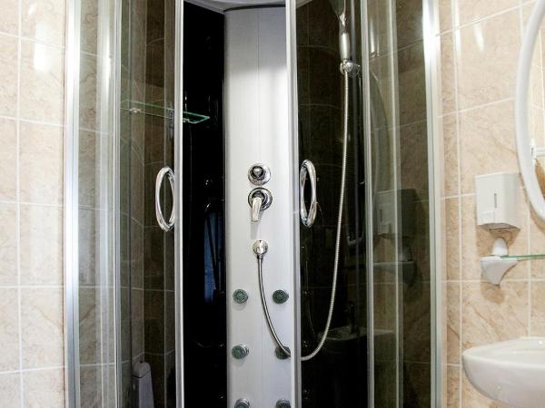 Dom Pracy Twórczej Politechniki Morskiej w Szczecinie : photo 1 de la chambre chambre triple standard