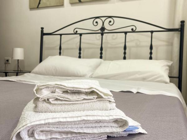 Giallo Limone B&B : photo 6 de la chambre chambre double avec salle de bains privative