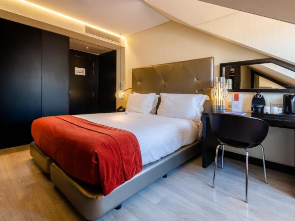 Hotel Santa Justa : photo 6 de la chambre confort single room with street view