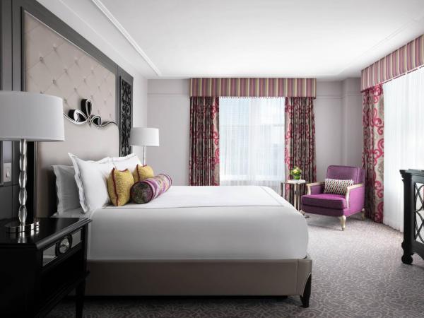 The Ritz-Carlton, New Orleans : photo 1 de la chambre chambre lit king-size deluxe avec baignoire adaptée - accessible aux personnes à mobilité réduite