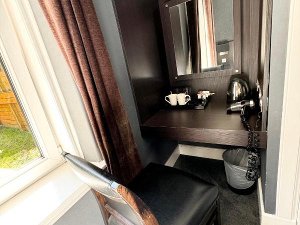 Murrayfield Park Guest House : photo 10 de la chambre chambre double standard avec salle de bains commune